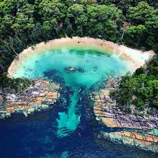 Honeymoonbay This Stunning Spot Is Part Of The Visitshoalhaven Region By Travis Harley Honeymoon Bay Australia Holidays Australian Road Trip