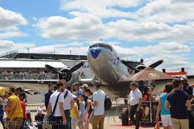 Check spelling or type a new query. Le Salon Du Bourget Peut On Visiter Les Avions