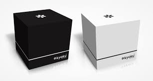 Black And Gold Makeup Packaging Packaging Design Kyoku Luxury Gift Box Design De Produto Embalagens Presentes