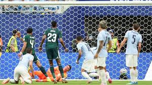 السعودية تفرض التعادل على الأوروغواي في افتتاح مشوارها بمونديال 2026