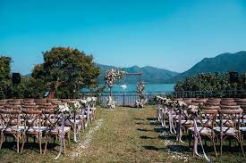 Lovely Blue Wedding At One Thirtyone Hong Kong Wedding Blog Clear Blue Sky Blue Themed Wedding Outdoor Wedding