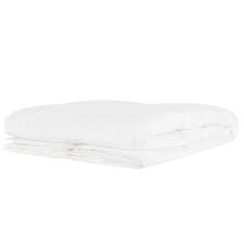 Avec un remplissage naturel de duvet elles sont idéales de. Couette Ete Pyrenex Sante 80g