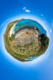 La résidence est calme, très bien entretenue, bien éclairée pendant la nuit et hautement sécurisée jour et nuit par un personnel qualifié, Walking Around Paradise Beach Yasawa Fiji Islands Island Resort Beach Paradise Panorama