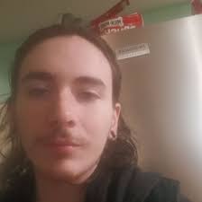 😂 what a funny stance….. #ohwalnut