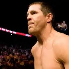 Darrell Gholar's Instagram, Twitter & Facebook