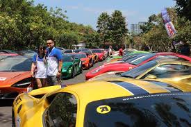 Rumor Merek Mobil Mewah Hengkang Dari Indonesia Kian Kencang Otomotif Bisnis Com
