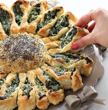 Sunflower Spinach Puff Pastry Tart By Chiarapassion Quick Easy Recipe The Feedfeed Recipe Spinach Puff Pastry Puff Pastry Tart Spinach Puff