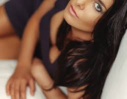 Anna Michaels Projects :: Photos, videos, logos, illustrations and branding  :: Behance