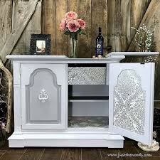 Nos étagères peuvent être personnalisées avec des noms, date des naissances, des. 1001 Idees Diy Quelle Peinture Pour Repeindre Un Meuble En Bois