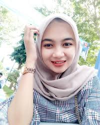 Discover more posts about hijab style. Ggambar Style Hijab Tp Cowboy Ootd Hijab Cowboy Hijab Converse A Hijab Is A Veil Worn By Most Muslim Women In The Presence Of Any Male Outside Of Their Immediate