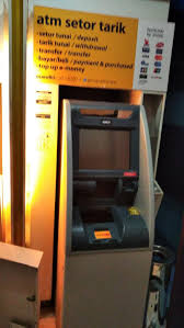 Definition of atm (entry 2 of 3). Dua Mesin Atm Bank Mandiri Di Jimbaran Nyaris Dibobol Bali Tribune