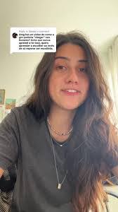 Agatha Fox's Instagram, Twitter & Facebook