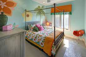 Don't visit this terrifying island before bed. 20 Kids Bedrooms That Usher In A Fun Tropical Twist