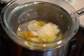 Nemlendirici Aloe Vera Kremi Nasil Yapilir 2020 Aloe Dogal Cilt Bakimi Dogal Cilt