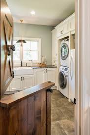 Check out more on instagram @itty_bitty_farmhous. Modern Farmhouse Laundry Room Ideas Pickled Barrel