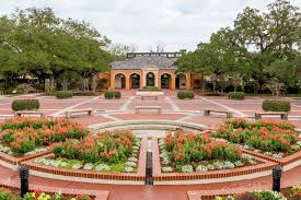 Find us steps from new orleans ernest n. New Orleans Up Close And Personal The Insider S Eye