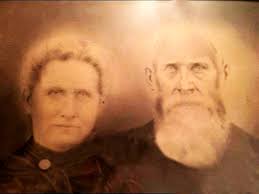 Jim and Sarah (Lewis) Gwin and a family picture Anyone have any other  pictures of the Gwin's or Lewis'?