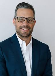 Jeff Knowlton's Instagram, Twitter & Facebook