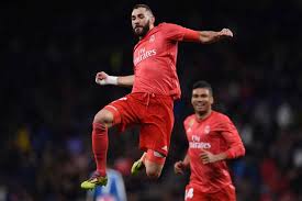 Let's see what mens haircuts 2021 are in trend. Benzema Brace Helps 10 Man Real Madrid Win 4 2 At Espanyol Soccer News India Tv