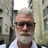 PDF) Curating and the Eduational turn