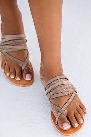 Celine Arroyo (celinearroyo)