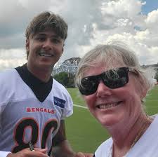 Directions about Gary's funeral. burial with military honors will be held  Jefferson Barracks National Cemetery