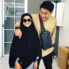 Di situ ifan langsung menjawabnya. Kini Jadi Santri 9 Potret Rania Dzaqira Anak Gadis Ifan Seventeen Dari Istri Pertama Yang Tak Tersorot Kapanlagi Com