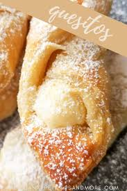 The christmas season in puerto rico is blessed with balmy sweet cream cheese breakfast pastries in layers of light, crisp puff pastry! Quesitos Cream Cheese Puff Pastry Mexican Appetizers And More