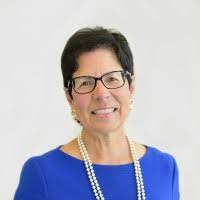 Jane Bray's Instagram, Twitter & Facebook