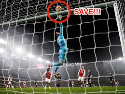 The danger arsenal faced was spelt out within 40 seconds when lewandowski raced through on goal, only for bellerin to dispossess him in the area as he shaped to shoot. The 5 Best Goalkeepers In World Soccer Right Now