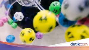 Bagi orang awam, mendapat sms undian shopee seperti ini tentu menggembirakan, bisa dapat hadiah dari shopee dengan nilai yang fantastis. Nenek Di Sydney Kaget Dan Tak Percaya Dirinya Menang Undian Rp 400 Miliar