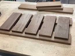 Retrouvez notre offre poterie, bac à fleurs au meilleur prix sur rue du commerce avec. Guide Illustre Comment Fabriquer Un Bac A Fleurs En Bois