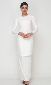 Tampil menawan dan anggun pada hari bahagia adalah impian setiap pasangan mempelai. Simple Kurung Moden Putih Nikah Muslimah Fashion Two Piece On Carousell