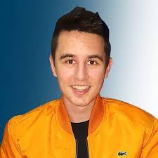 Mauricio Moura's Instagram, Twitter & Facebook