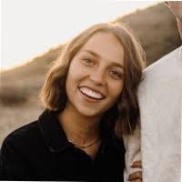 Abby Hazen's Instagram, Twitter & Facebook