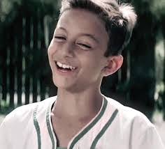 Alan Mclennan's Instagram, Twitter & Facebook