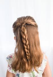Easy to do and looks super cute, this bubble ponytail is going to be your baby girl's new favorite hairstyle for school. Easy Hairstyles For Girls That You Can Create In Minutes