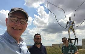 Tours visit with Robert Dee