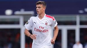 The maldini dynasty continues, with daniel following in father paolo and grandfather cesare's footsteps in milan. Daniel Maldini Son Of Paolo Makes Ac Milan Squad For First Time