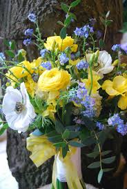 Winter anemone bouquet with peacock kale, photo by emilydelamater.com this type of bouquet would look amazing with a wedding dress with it's a presentation of different flowers such as double daffodils, scabiosa, clooney ranunculus, majolica roses, double gerbera daisies and long stemmed. Choose Seasonal Blooms For Your Spring Wedding The Natural Wedding Company The Natural Wedding Company