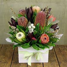 We handpick the most beautifully stemmed, fragrant and fresh flowers for you and your loved ones. Classic Native Flower Box Brisbane