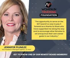 Jennifer Plumlee's Instagram, Twitter & Facebook