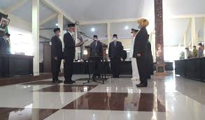 The page you are looking for couldn't be found. Usai Lantik 14 Orang Kepala Opd Bupati Bondowoso Kukuhkan 69 Pejabat Eselon Iii Suara Indonesia
