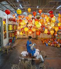 Hội An- Câu chuyện đèn lồng