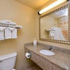 Bathroom Vanity And Toilet At Centerstone Plaza Hotel Fountain Hills Scottsdale Bathroom Bathroom Vanity Hotel