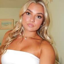 Can anyone provide wedding decorations and services in Mullica Hill for  under $1000?