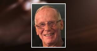 Mary Mcminn's Instagram, Twitter & Facebook