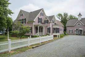 Welcome to the simarchy channel! Pretty In Pink And Purple Victorian Wants 575k Curbed