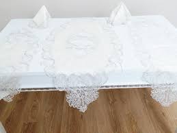 5 parça nakışlı salon sehpa örtüsü takımı. Fransiz Gupurlu Yasemin Kadife Salon Takimi 5 Parca Krem Bedibuy