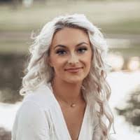 Bailey Herring's Instagram, Twitter & Facebook